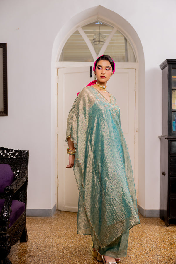 Vasundhara Kaftaan Set