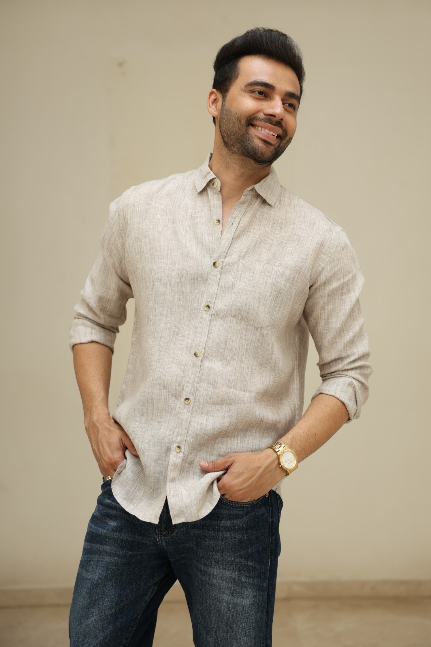 Linen Men Classic Collar Shirt - Chambray