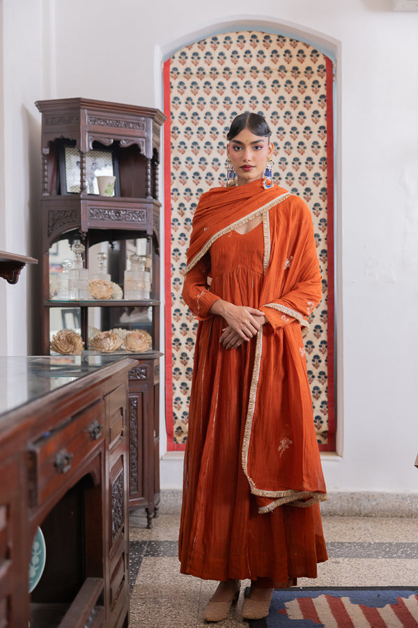 Back knot kurta with pants