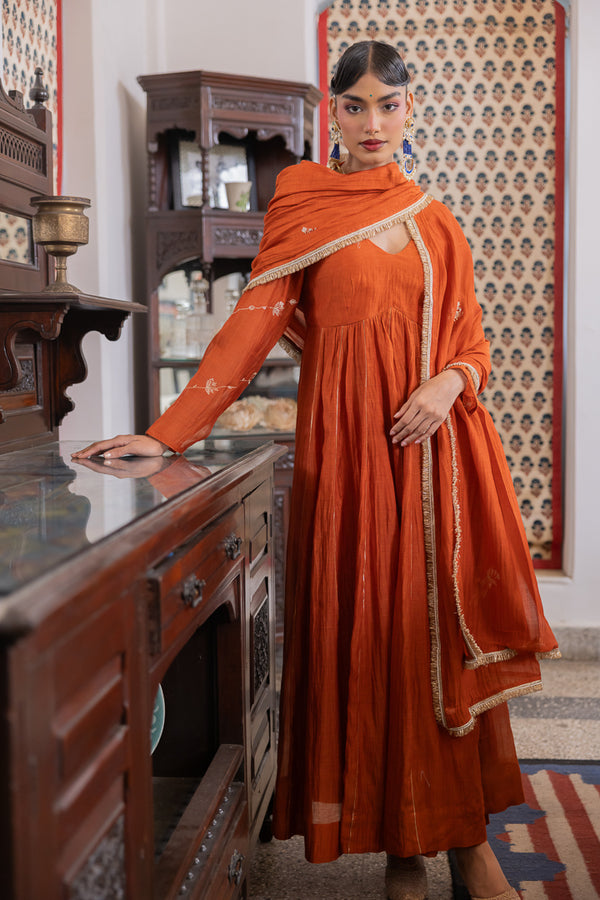 Back knot kurta with pants