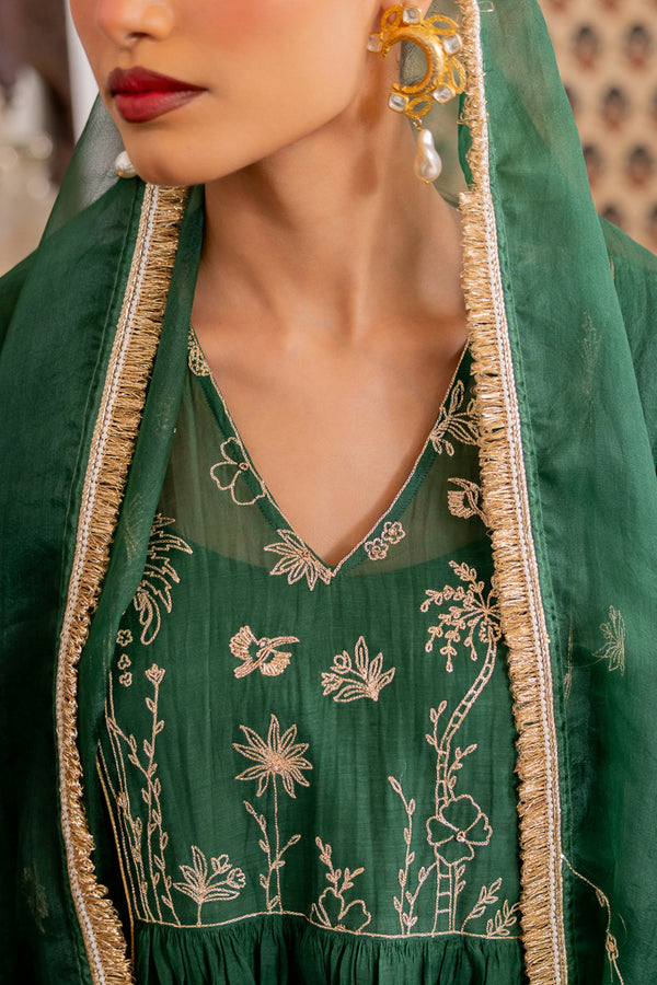 V-neck center kali kurta with pants
