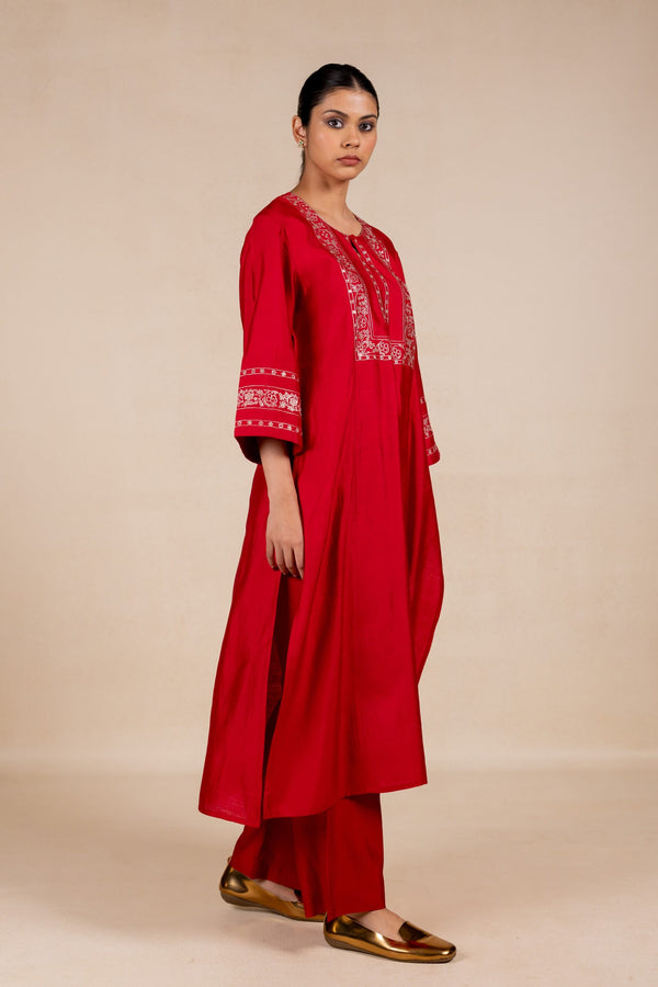 Rukmani Silk Embroidered Neck Kurta Set - Red