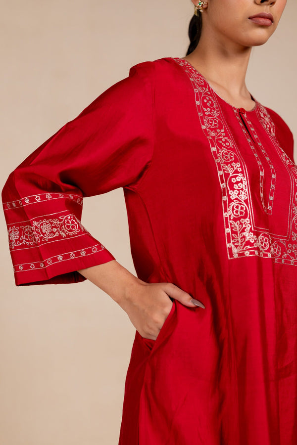 Rukmani Silk Embroidered Neck Kurta Set - Red