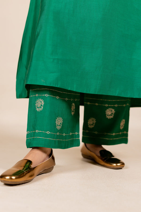 Rajrani Embroidered Silk Kurta Set - Green