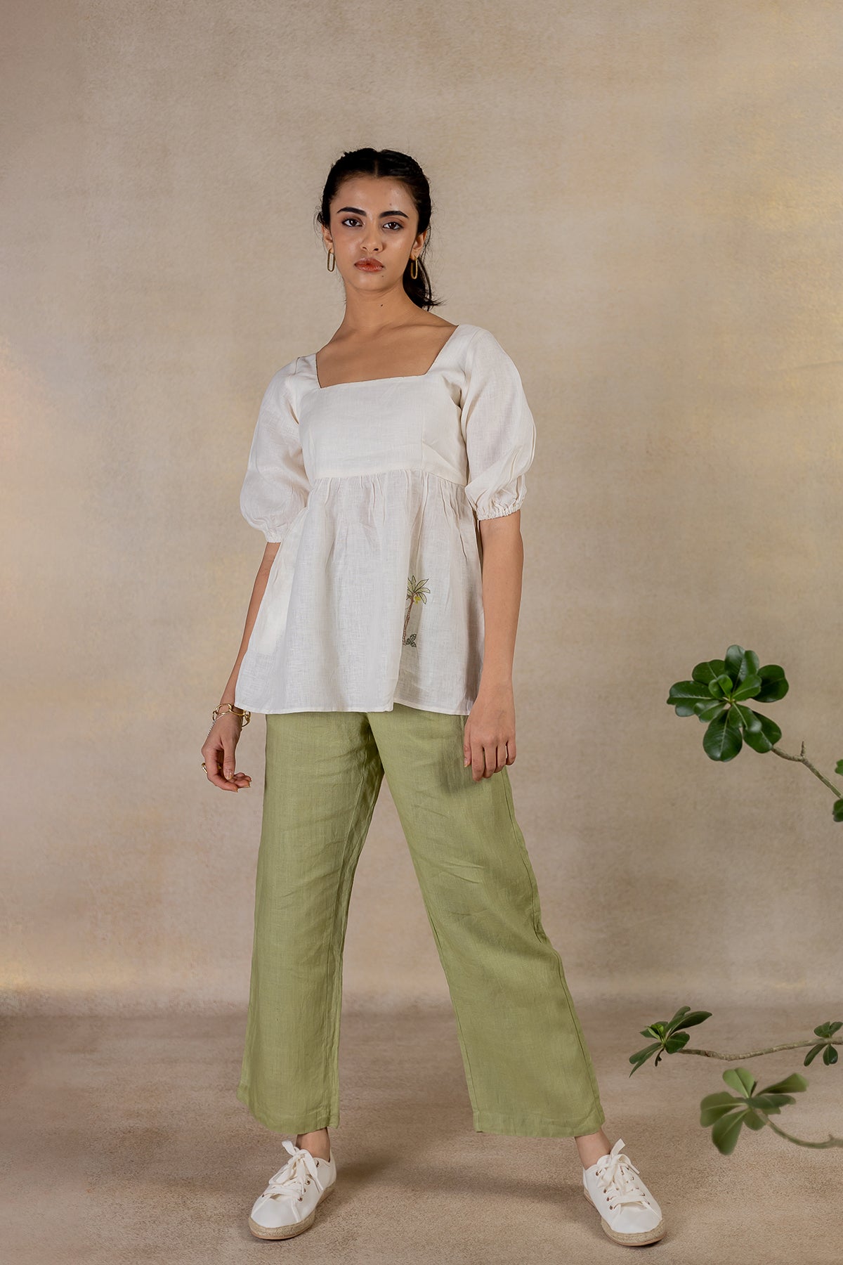 Day 9 - Linen Back Knot Top - Off White