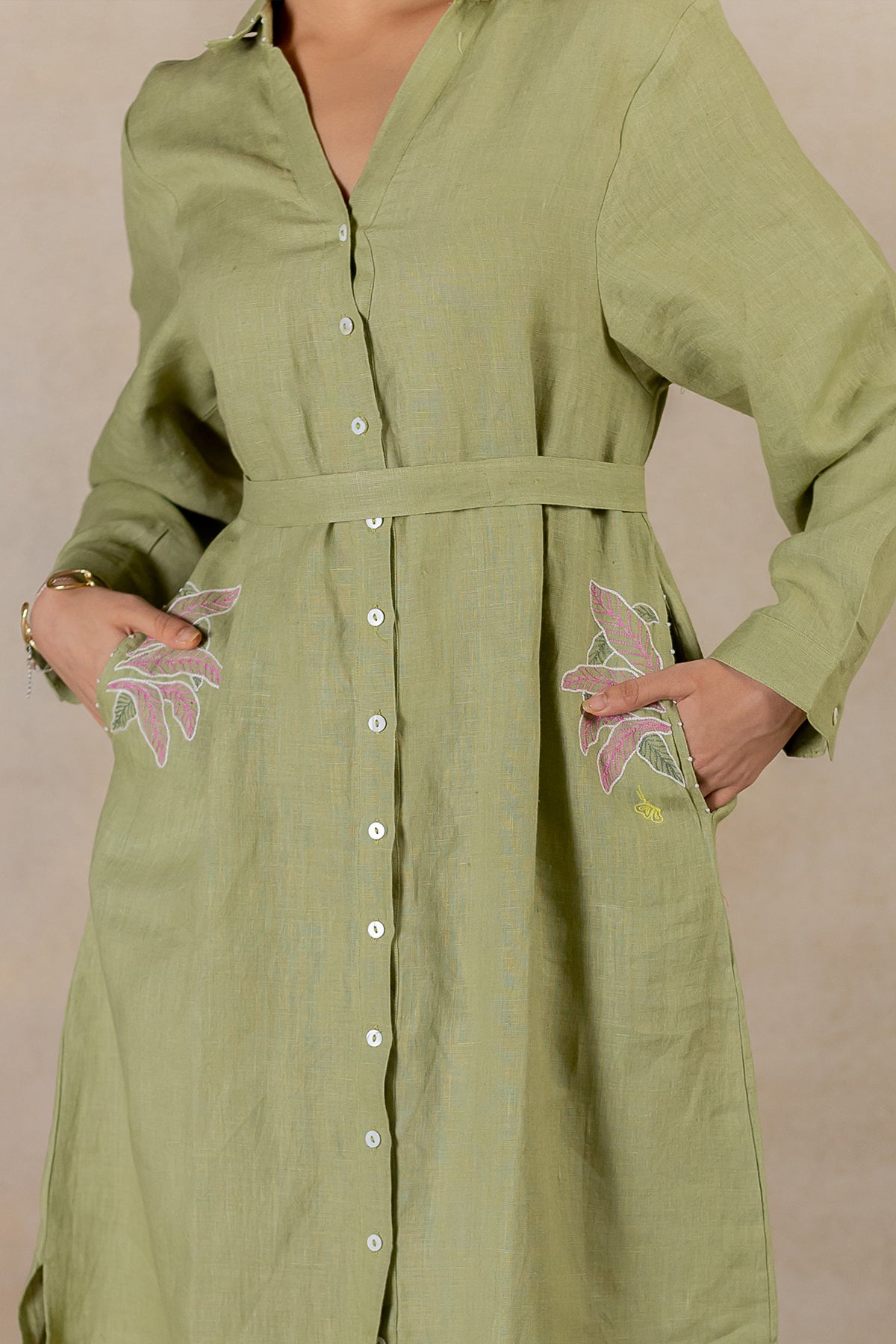 DAY 8 - Linen Shirt dress - Meadow Green
