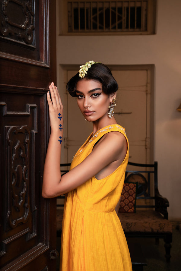 Amaltaas Dress- kesariya peela