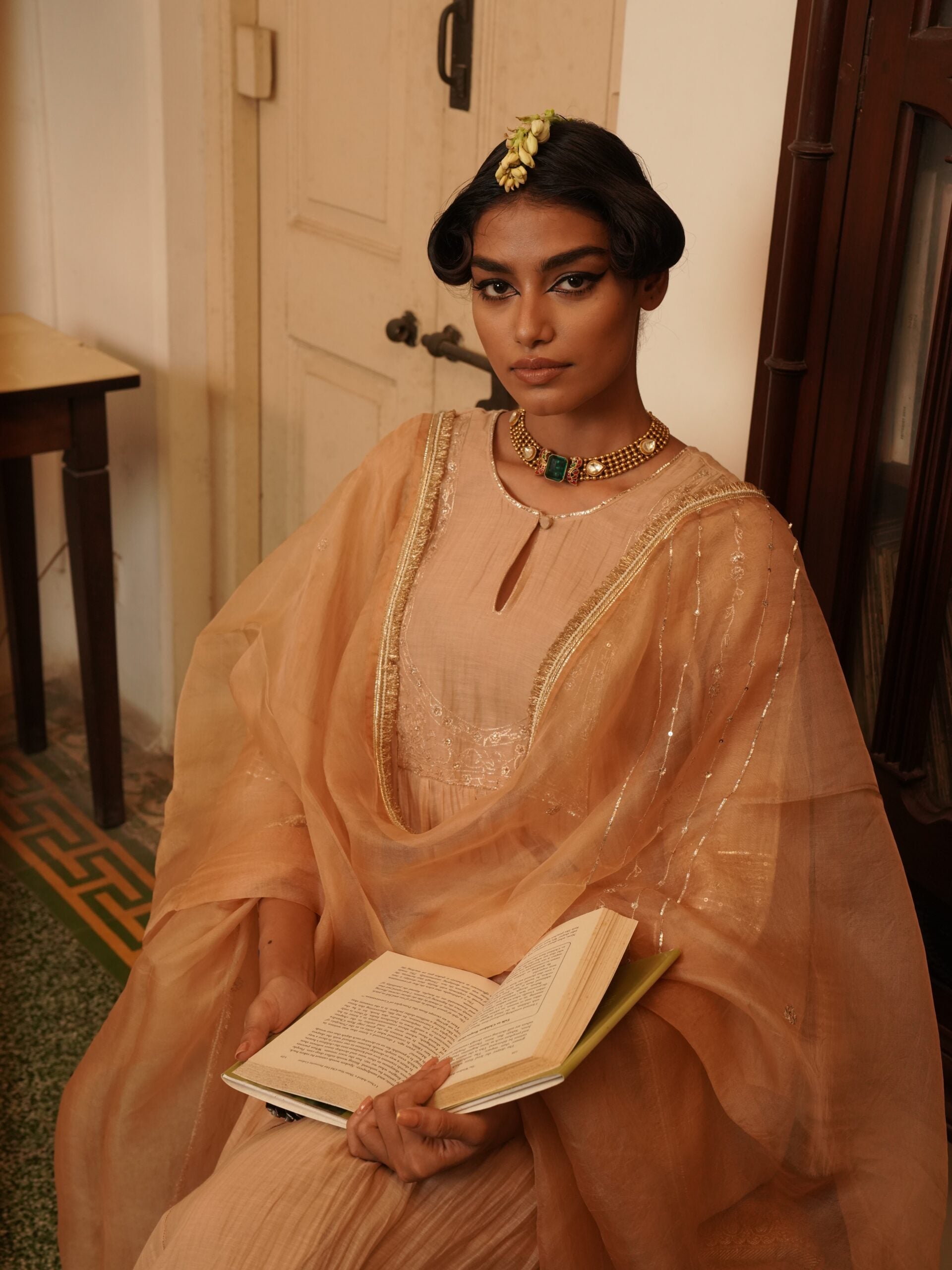 Sheesh Mahal organza Dupatta - swarn "beige"