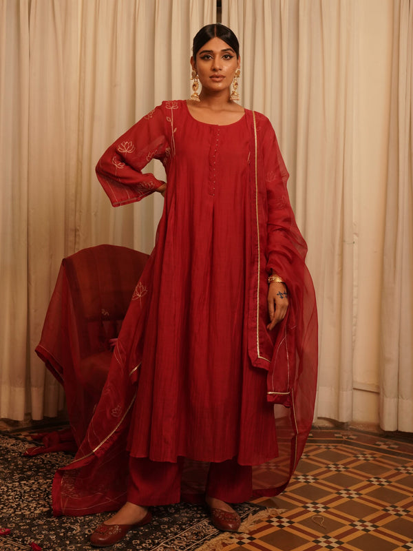 Basant lotus Organza Dupatta - Sindhoori Laal