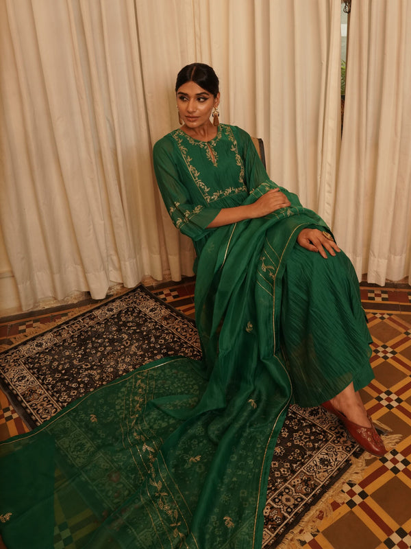 Phool Bel organza Dupatta - chatak "Hara"