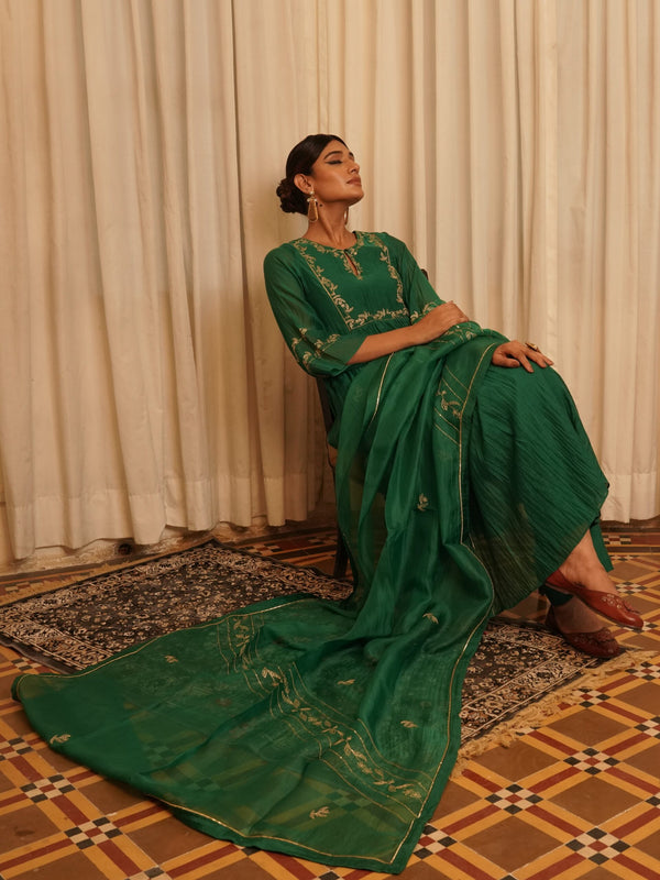 Phool Bel organza Dupatta - chatak "Hara"