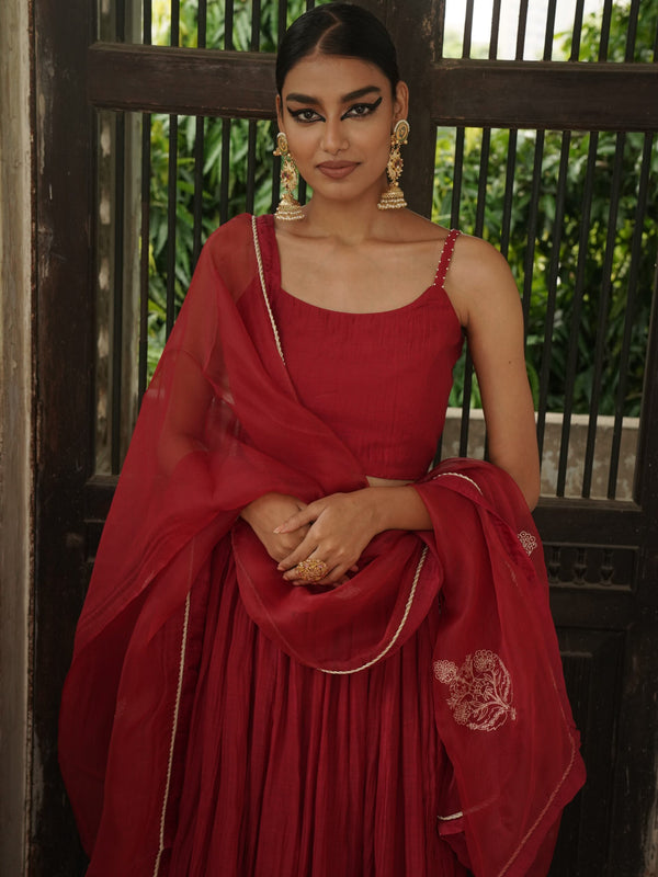 Ghoomar organza Dupatta - sindhoori laal
