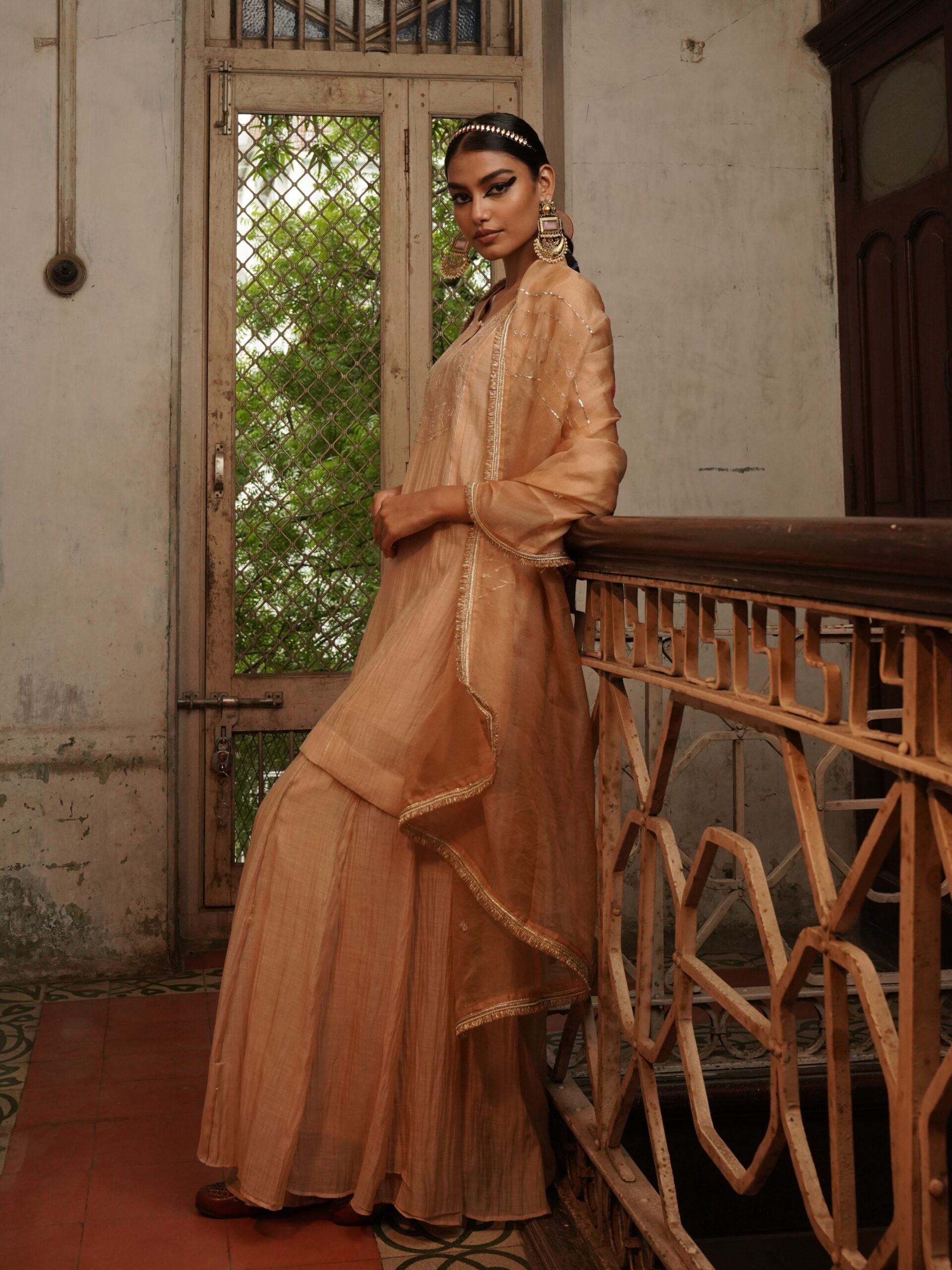 Motimala organza Dupatta - swarn "beige"