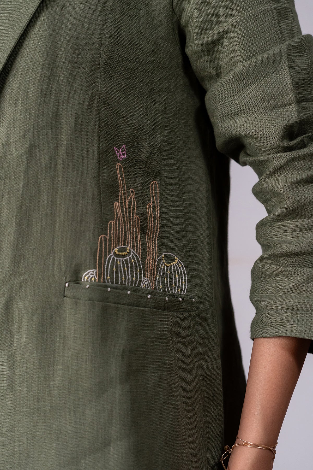 Diane Linen Blazer with Welt Pockets - Olive Green