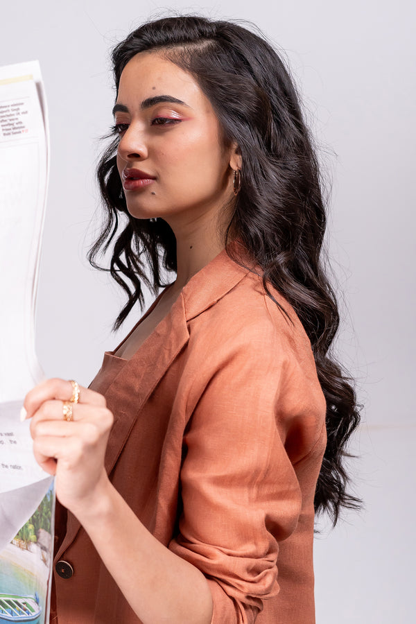 Diane Linen Blazer With Welt Pockets – Sand Brown