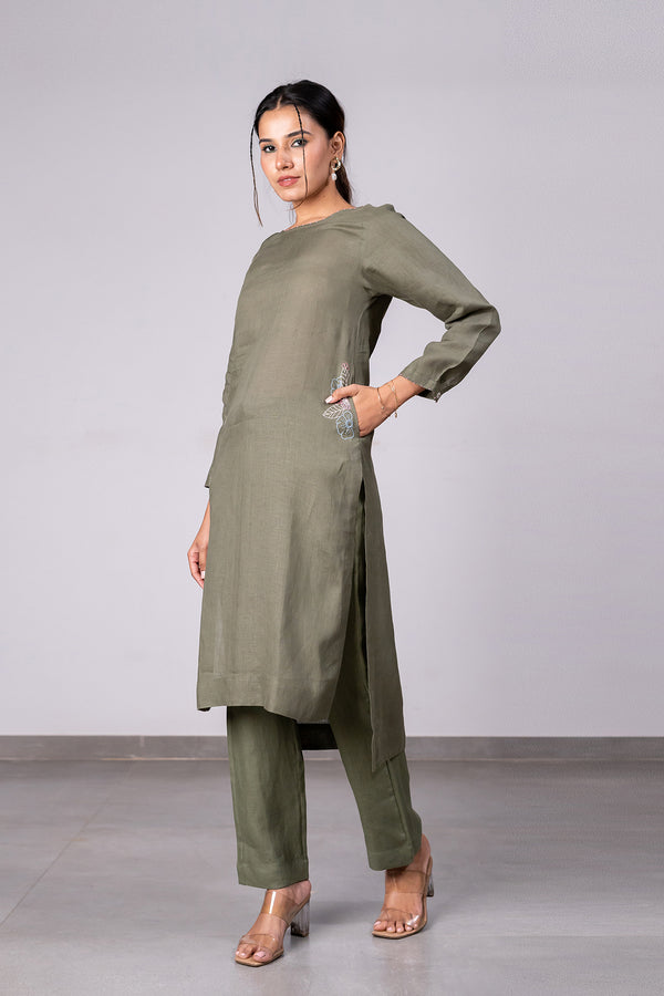 Doris Linen High-Low Hem Kurta With Pockets – Olive Green