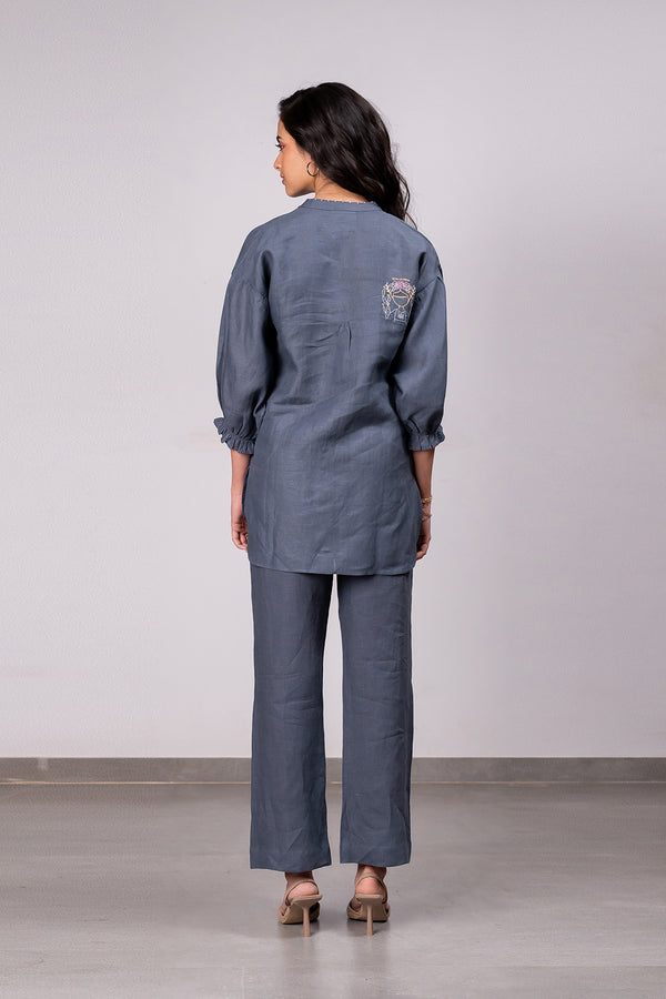 Emma Linen Shirtwith Patch Pocket – Charcoal Grey