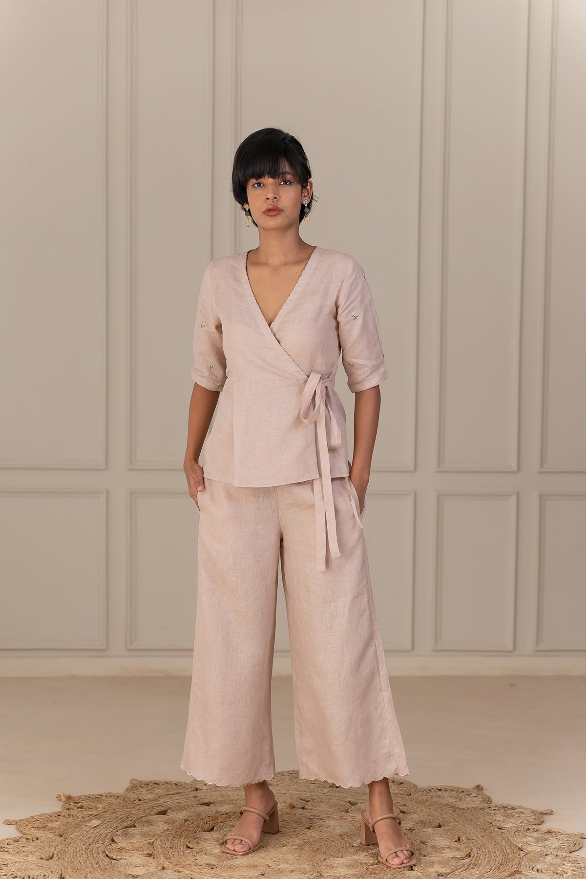 HANNAH LINEN WRAP TOP - Beige