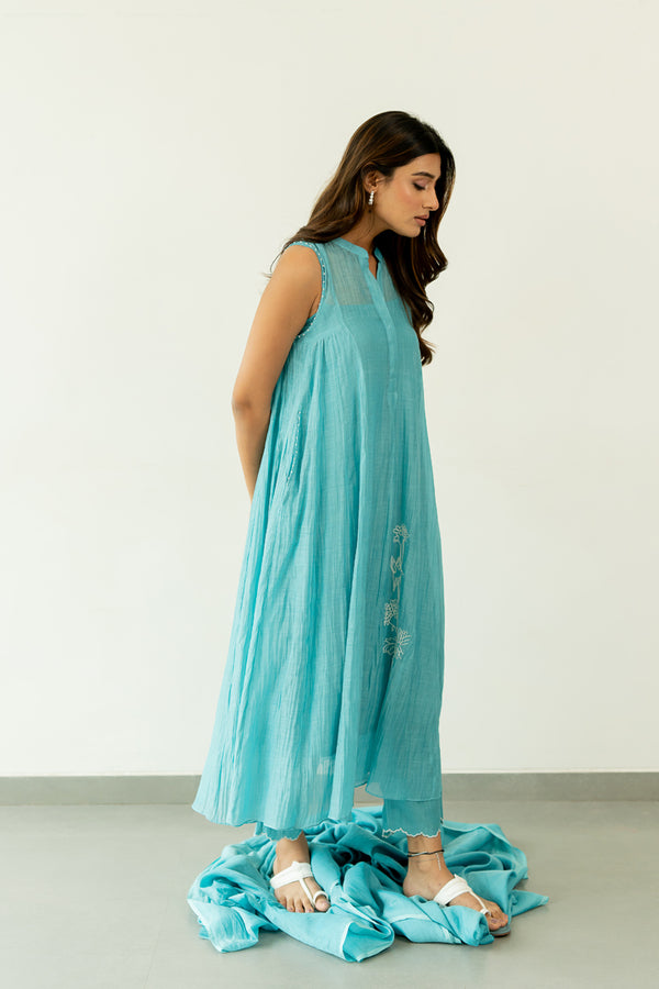 Humming-Bird-Chanderi-Silk-Kurta-and-Pant-Set-Caribbean-Blue-