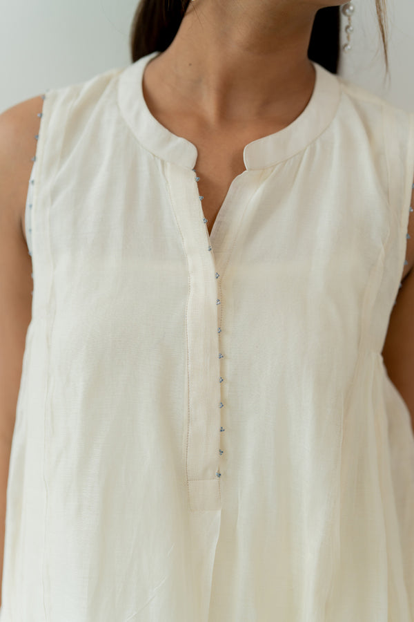 Humming-Bird-Chanderi-Silk-Kurta-and-Pant-Set-Ivory-White-