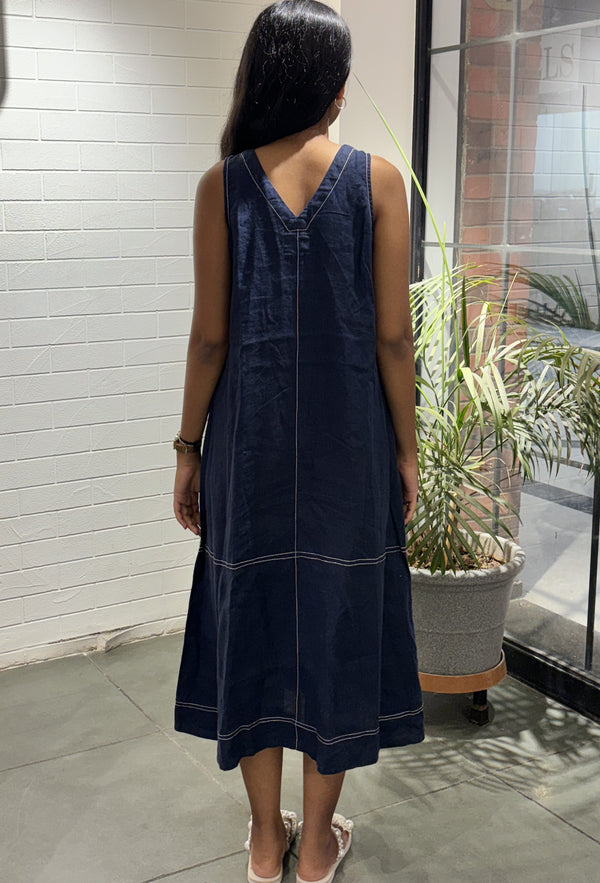 Susan Linen A-Line Sleeveless Dress With Welt Pockets