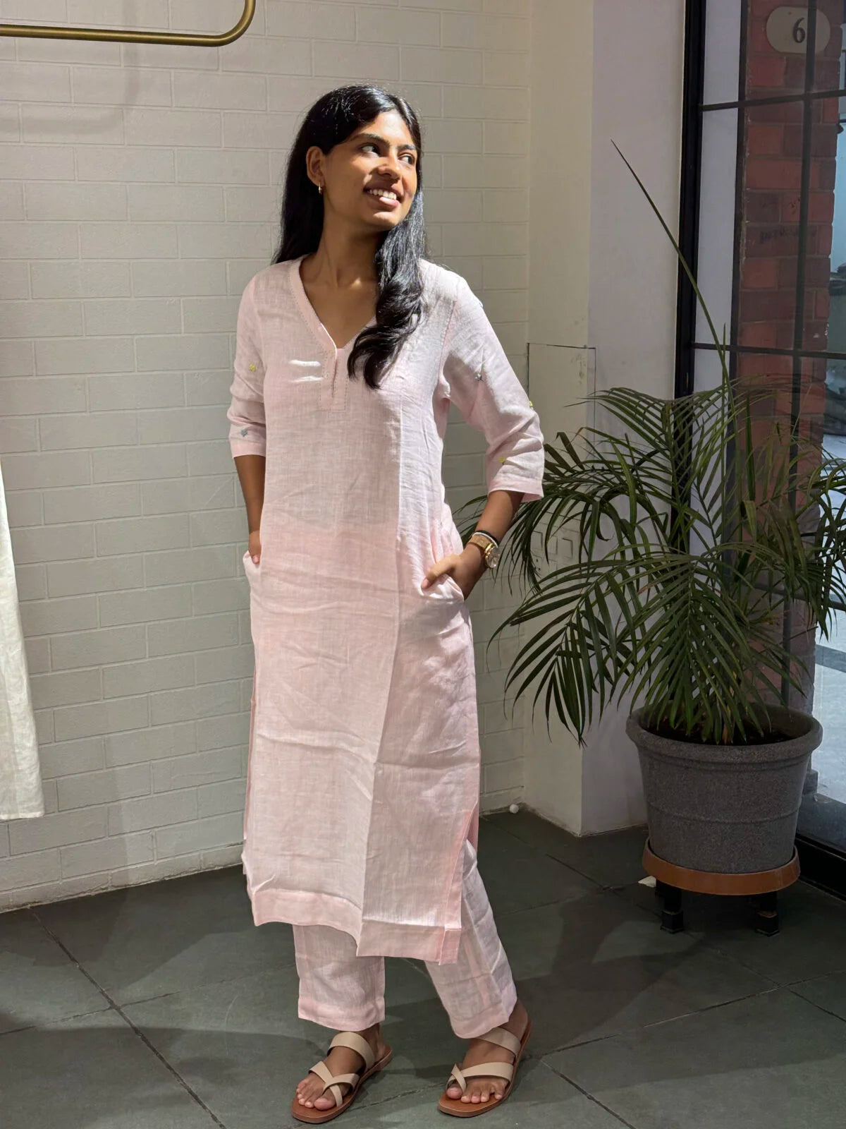 Linen V Neck Kurta - Powder Pink