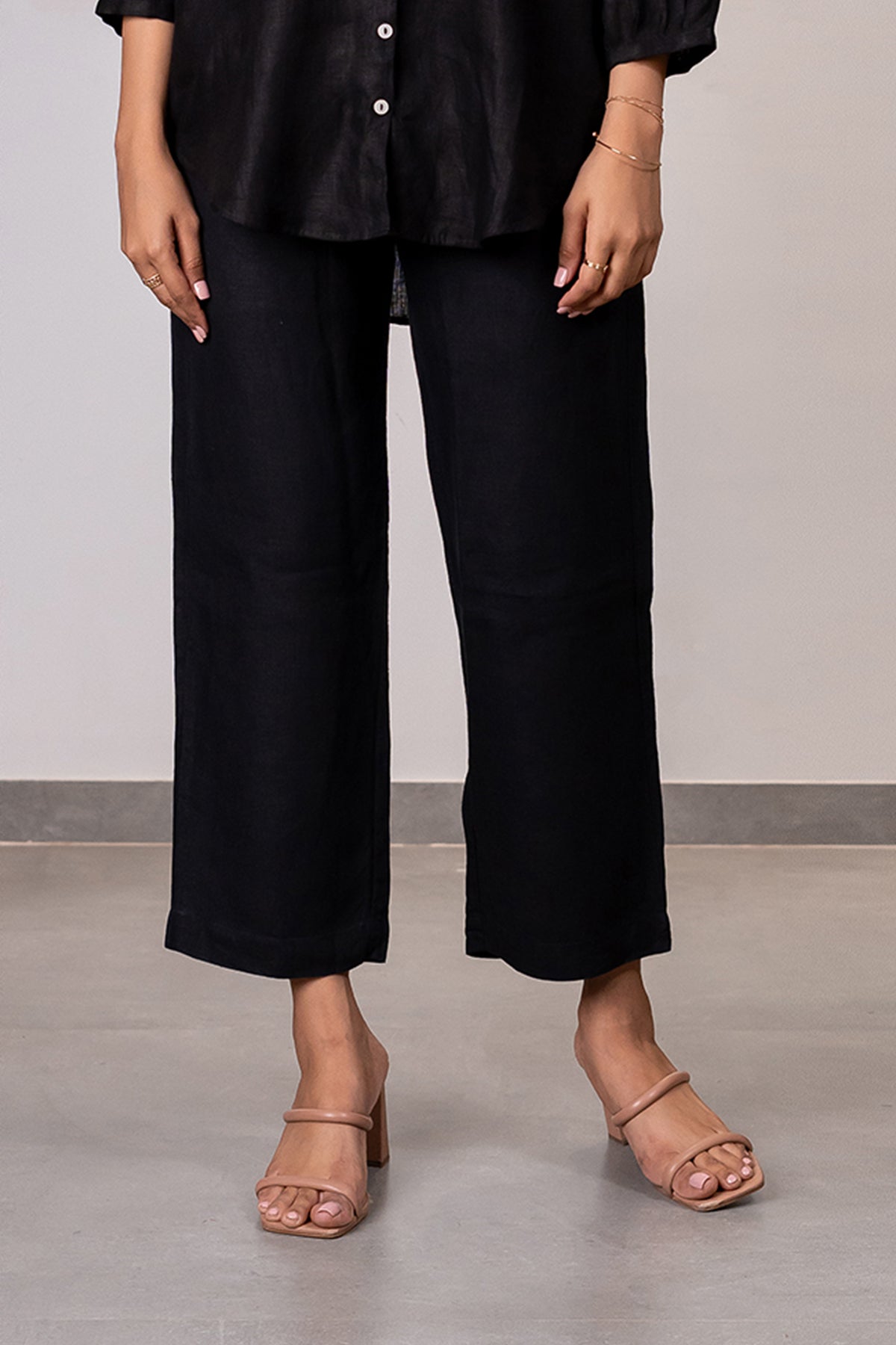 Ivan Linen Zipper Pants – Black