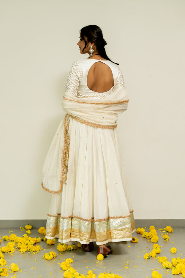 Kali Tui Chaniya- Off-White