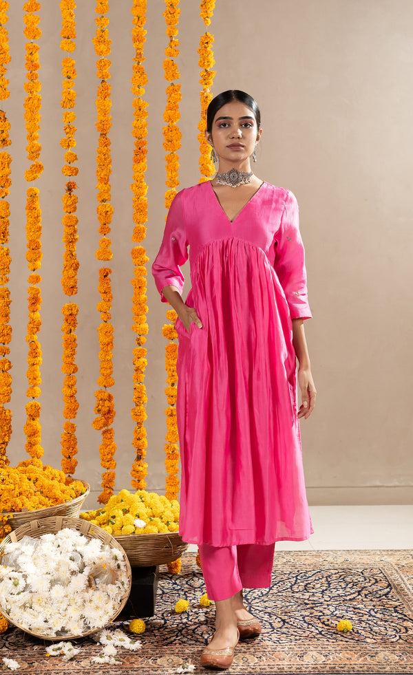 Kaner-Chanderi-Kurta-With-Pants-Pink-