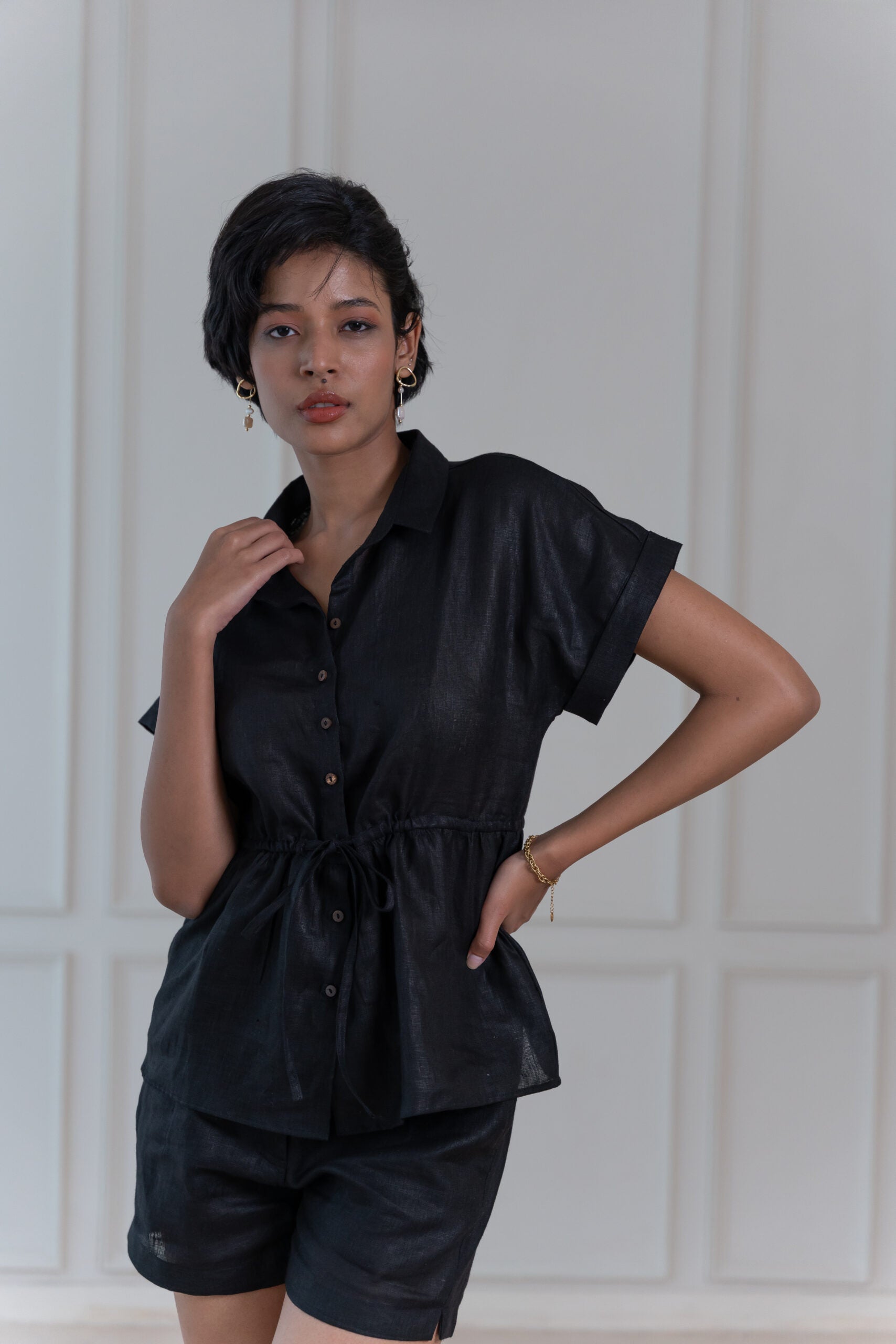 Linen Front Zipper Shorts- Black
