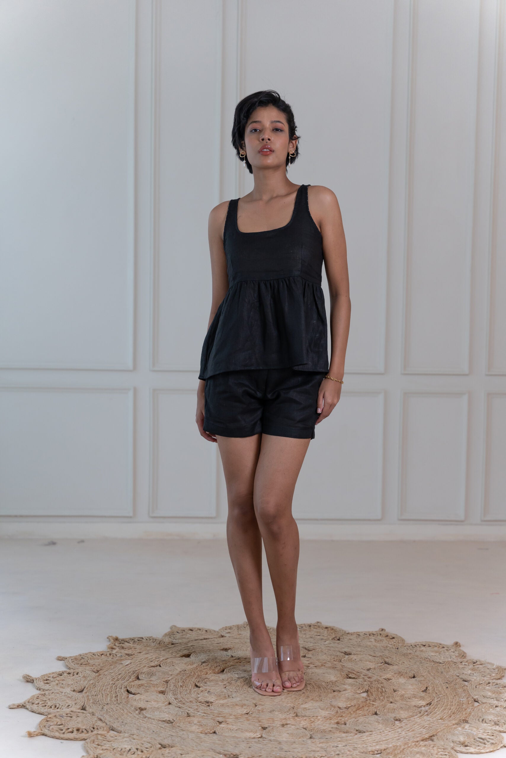 Carol Linen Sleeveless Top - Black