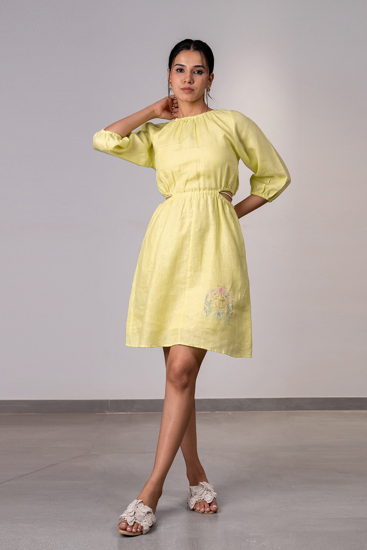 Marlow Linen Side Cut Waist Short Dress With Pockets – Lime