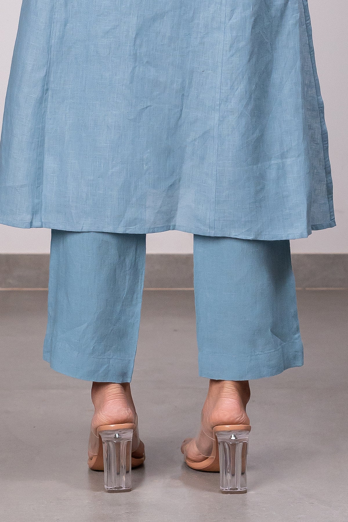 Maya Linen Narrow Pants – Icy Blue