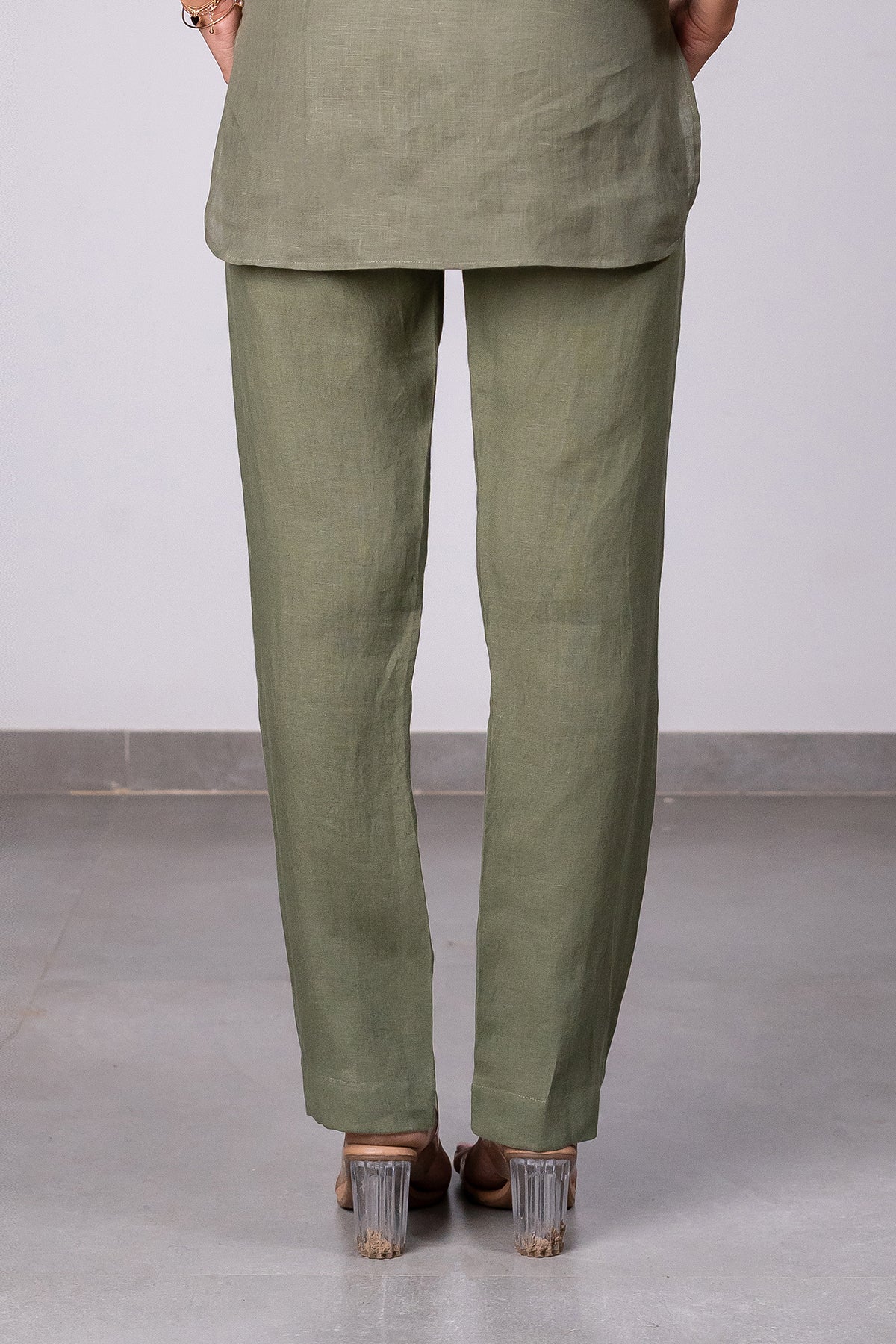 Maya Linen Narrow Pants – Olive Green