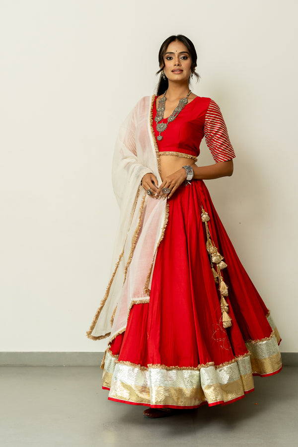 Mukaish Phool Chaniya- Red