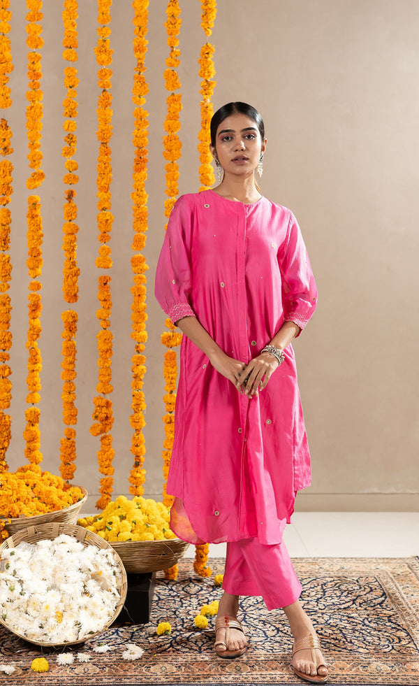 Nargis-Chanderi-Kurta-and-Pant-Set-Pink-