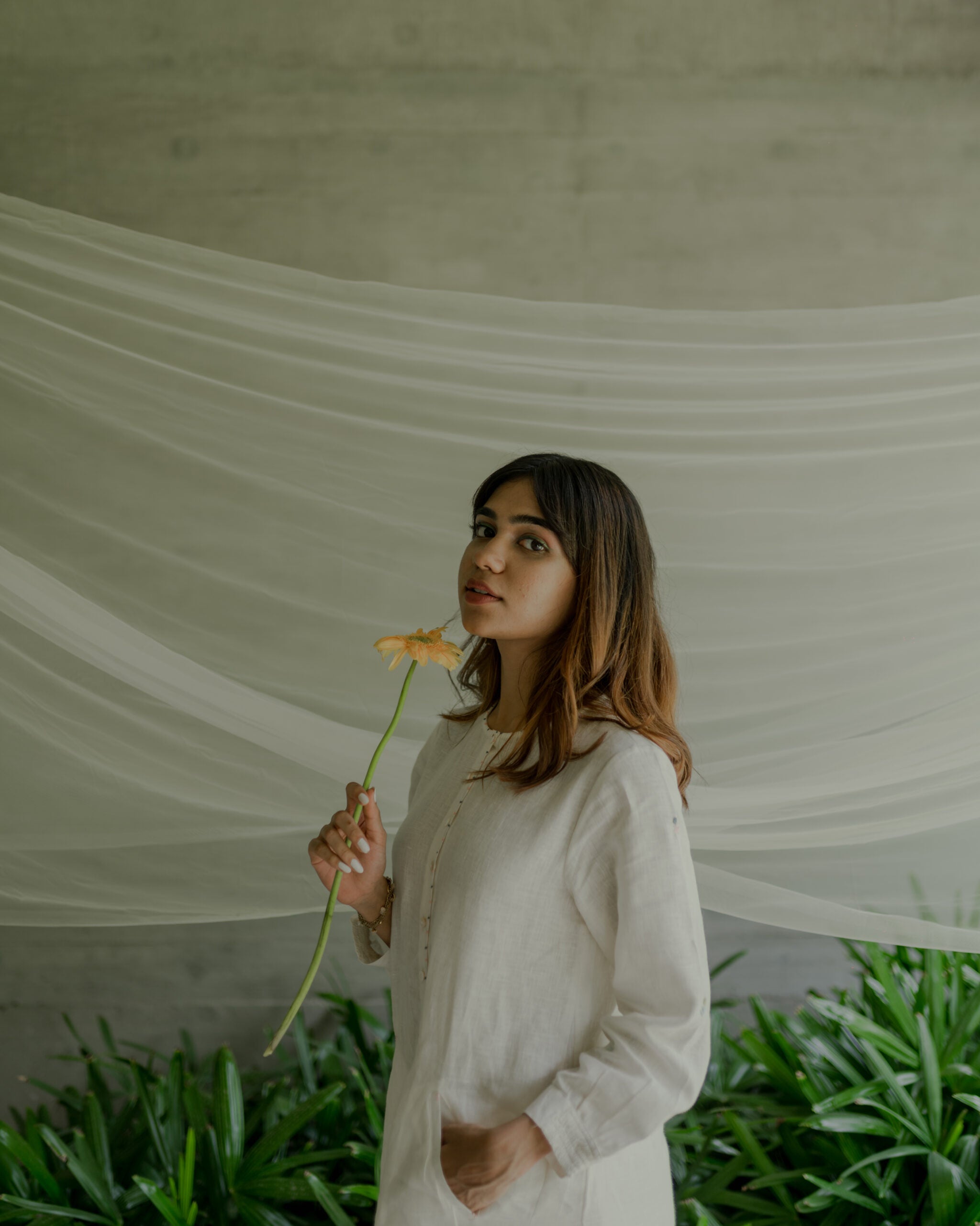 OLIVIA LINEN KURTA - Off White