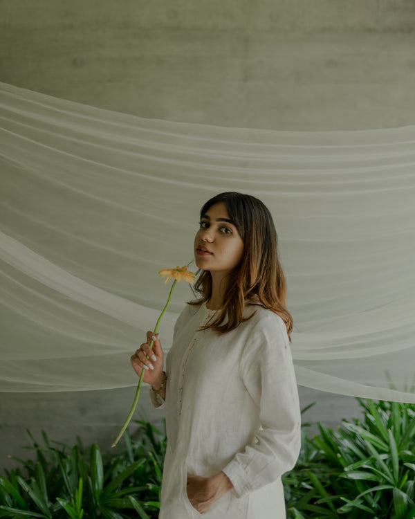 OLIVIA LINEN KURTA - Off White