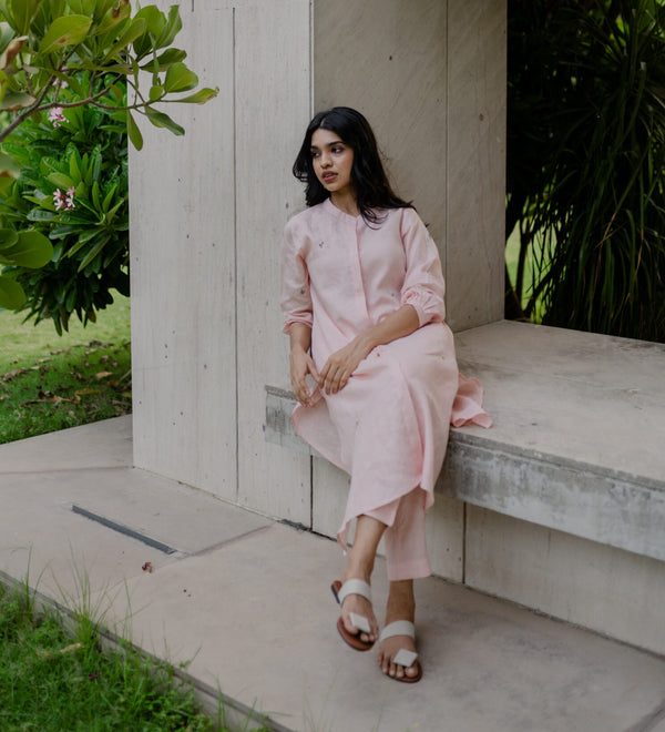 Demi Linen Buttoned Kurta - Light Pink