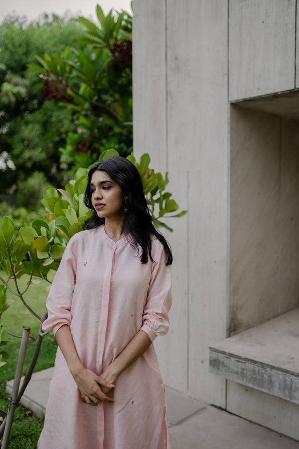 Demi Linen Buttoned Kurta - Light Pink