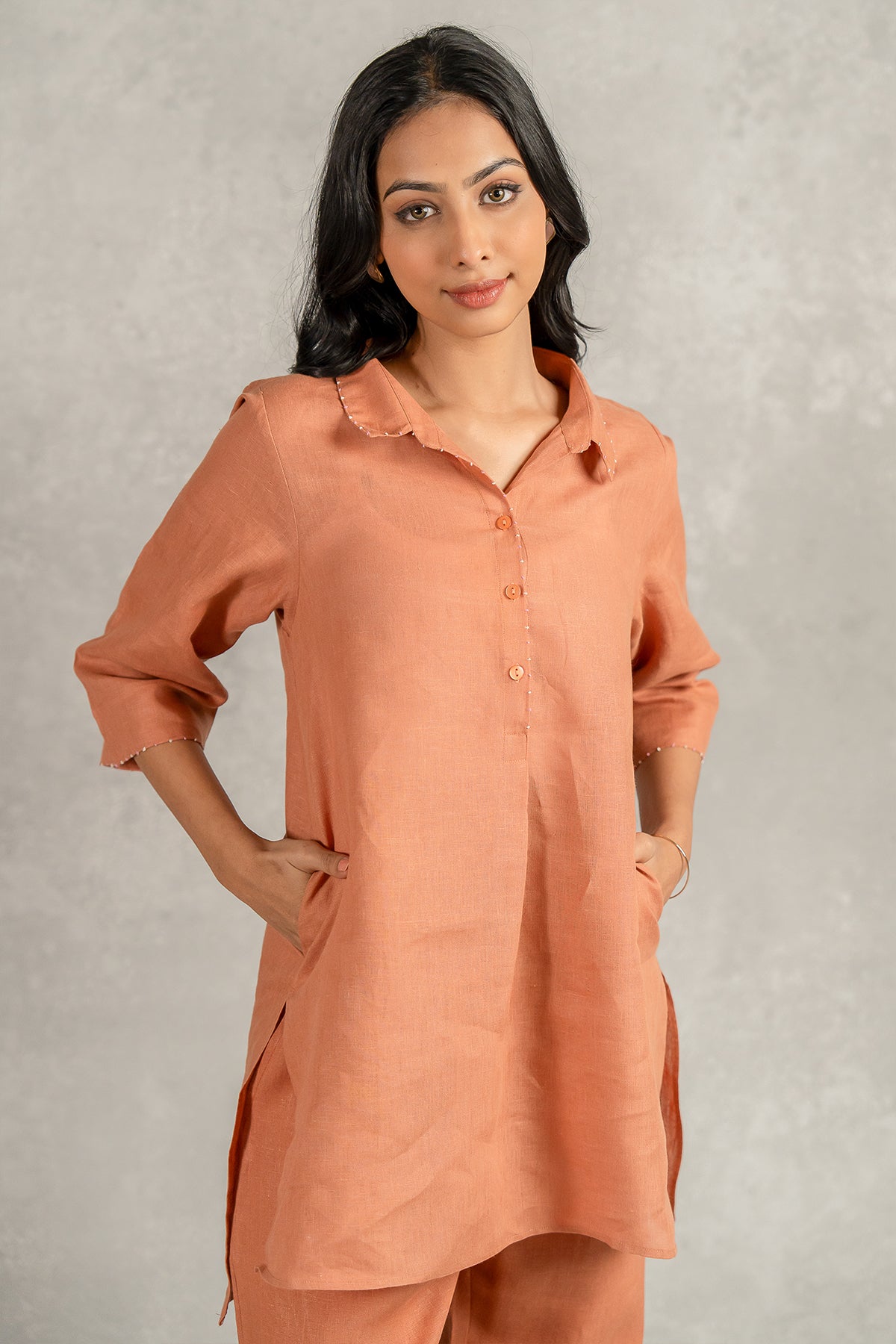 Ramona Linen Top With Pockets – Sand Brown