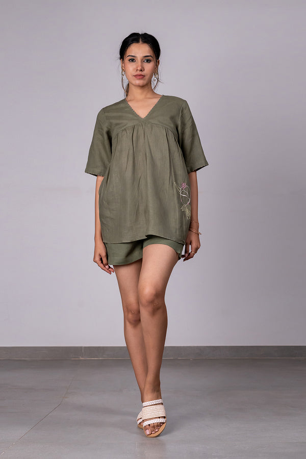 Sabina Linen Top With Pocket – Olive Green