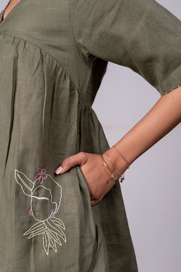 Sabina Linen Top With Pocket – Olive Green