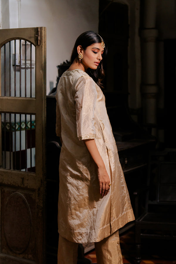Sadabahar Tissue v neck panel kurta with pants - Gold