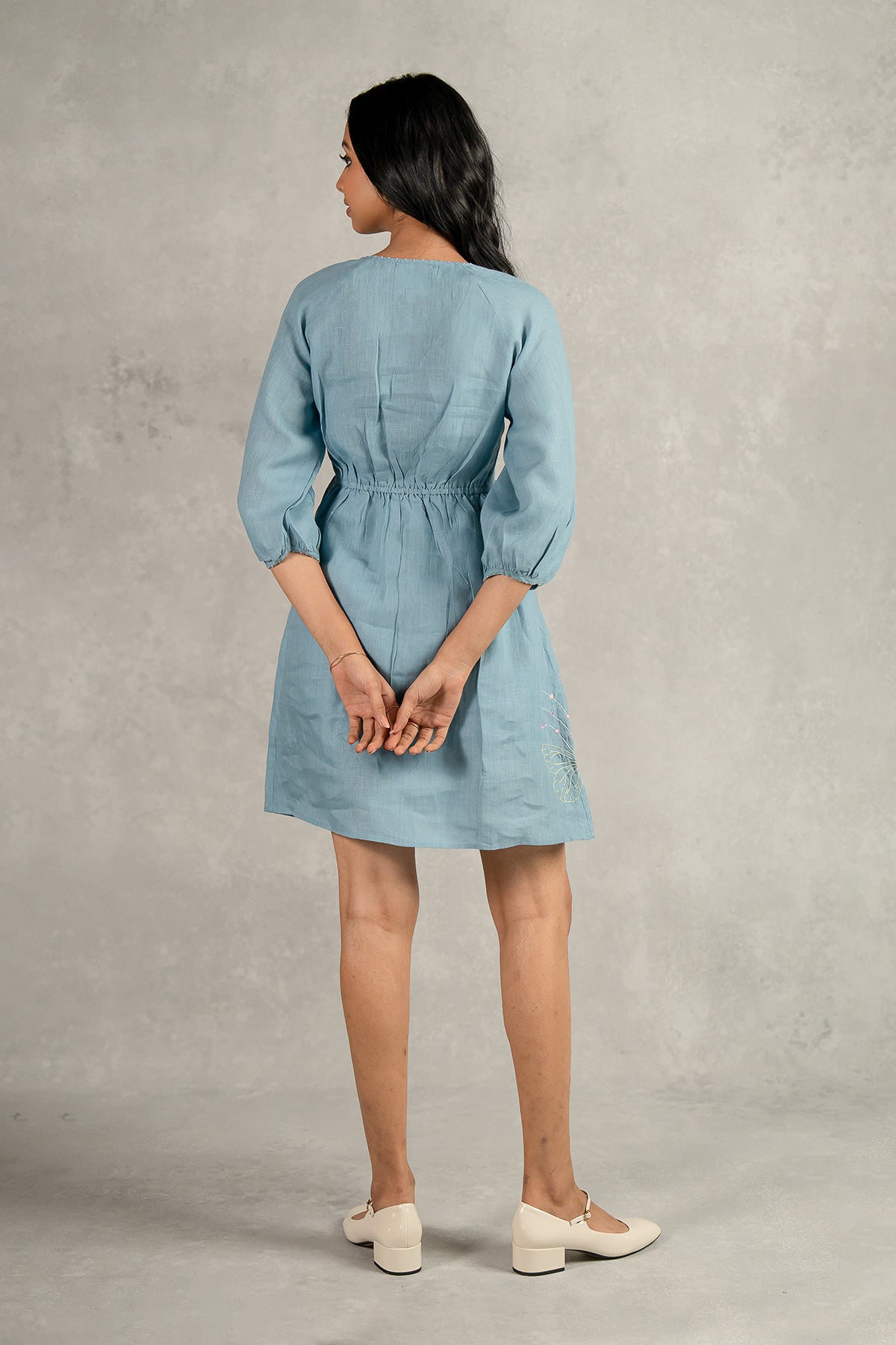 Veronica Linen Raglan Short Dress With Pockets – Icy Blue